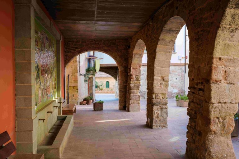 Plaça Major dels Prats de Rei