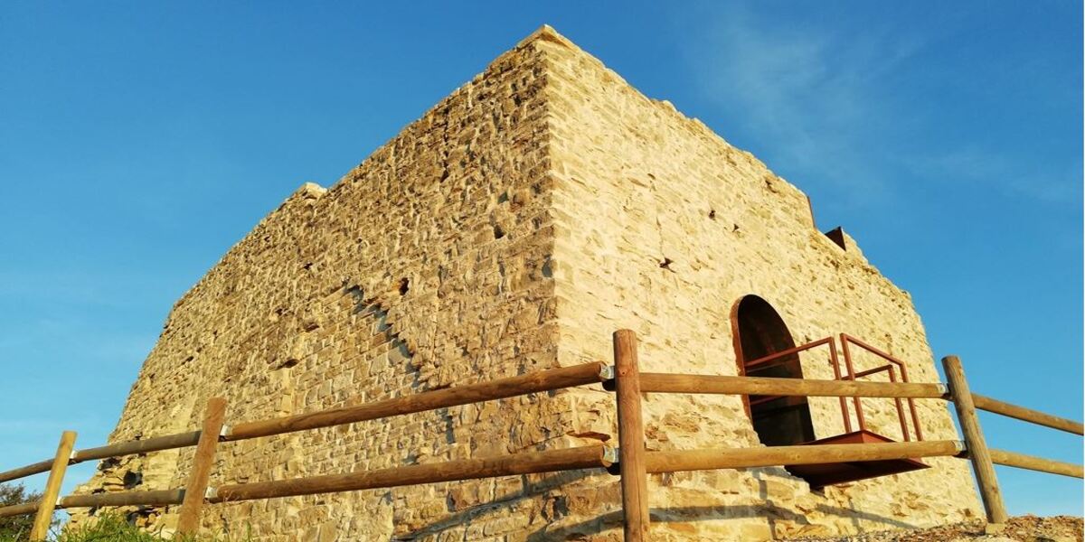 Castell de Mirambell